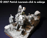 [Please click to enlarge]