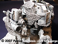 [Please click to enlarge]