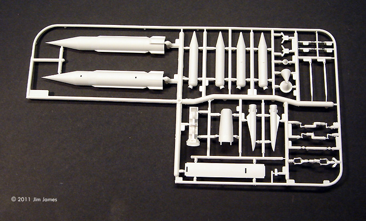 Starship Modeler - Airfix 1/72 TSR-2 MS from Stratos 4