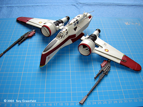 Starship Modeler - Revell DE ARC-170 Starfighter Kit Preview