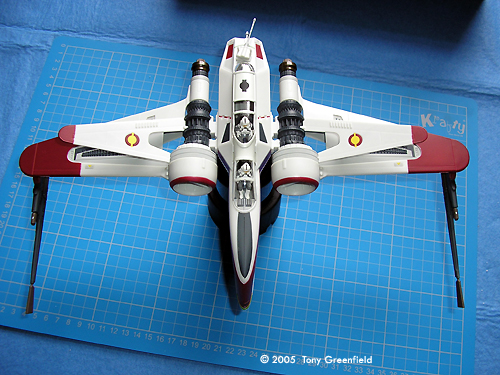 Starship Modeler - Revell DE ARC-170 Starfighter Kit Preview