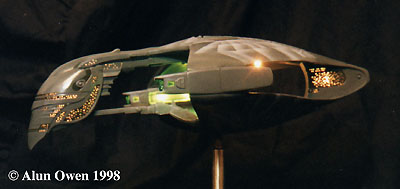 [Side View]