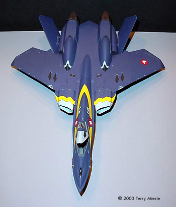 Starship Modeler - Macross YF-21 Built