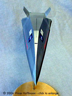 [Please click to enlarge]